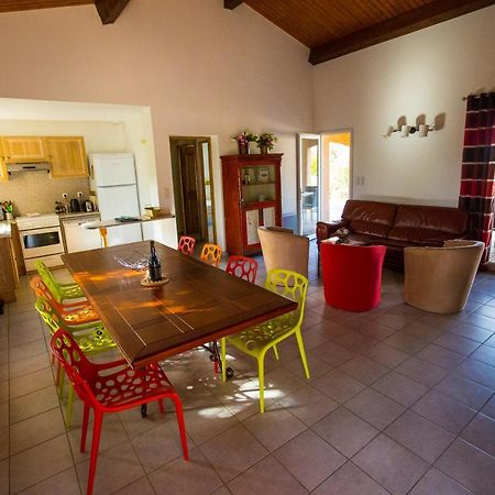 Les Villas De Perret Joyeuse Exterior foto