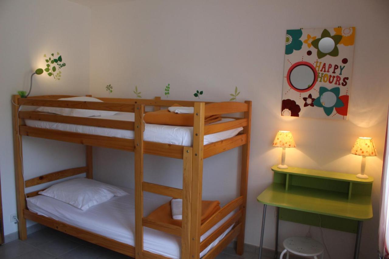 Les Villas De Perret Joyeuse Exterior foto